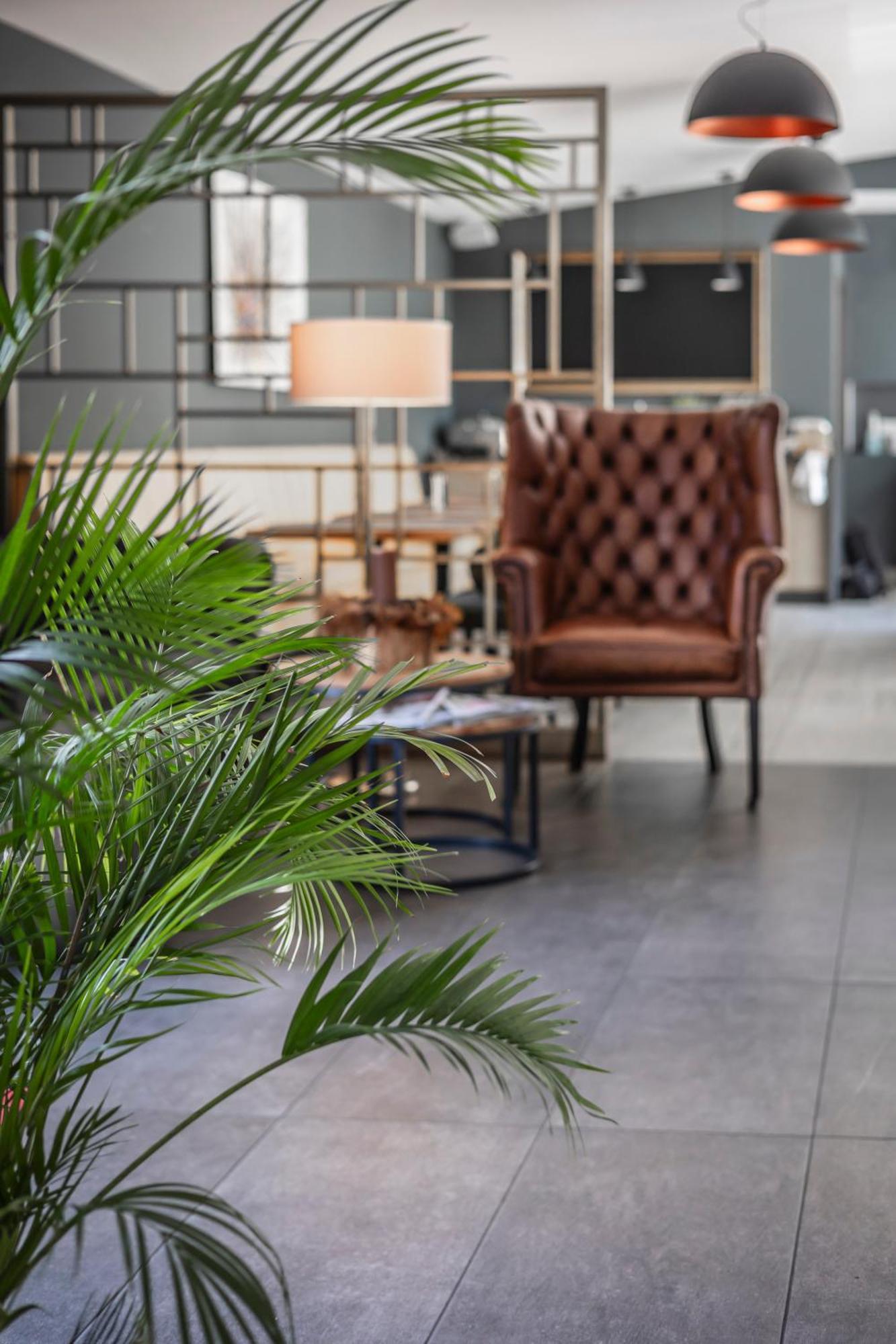 Charm Boutique Hotel サトゥ・マーレ エクステリア 写真