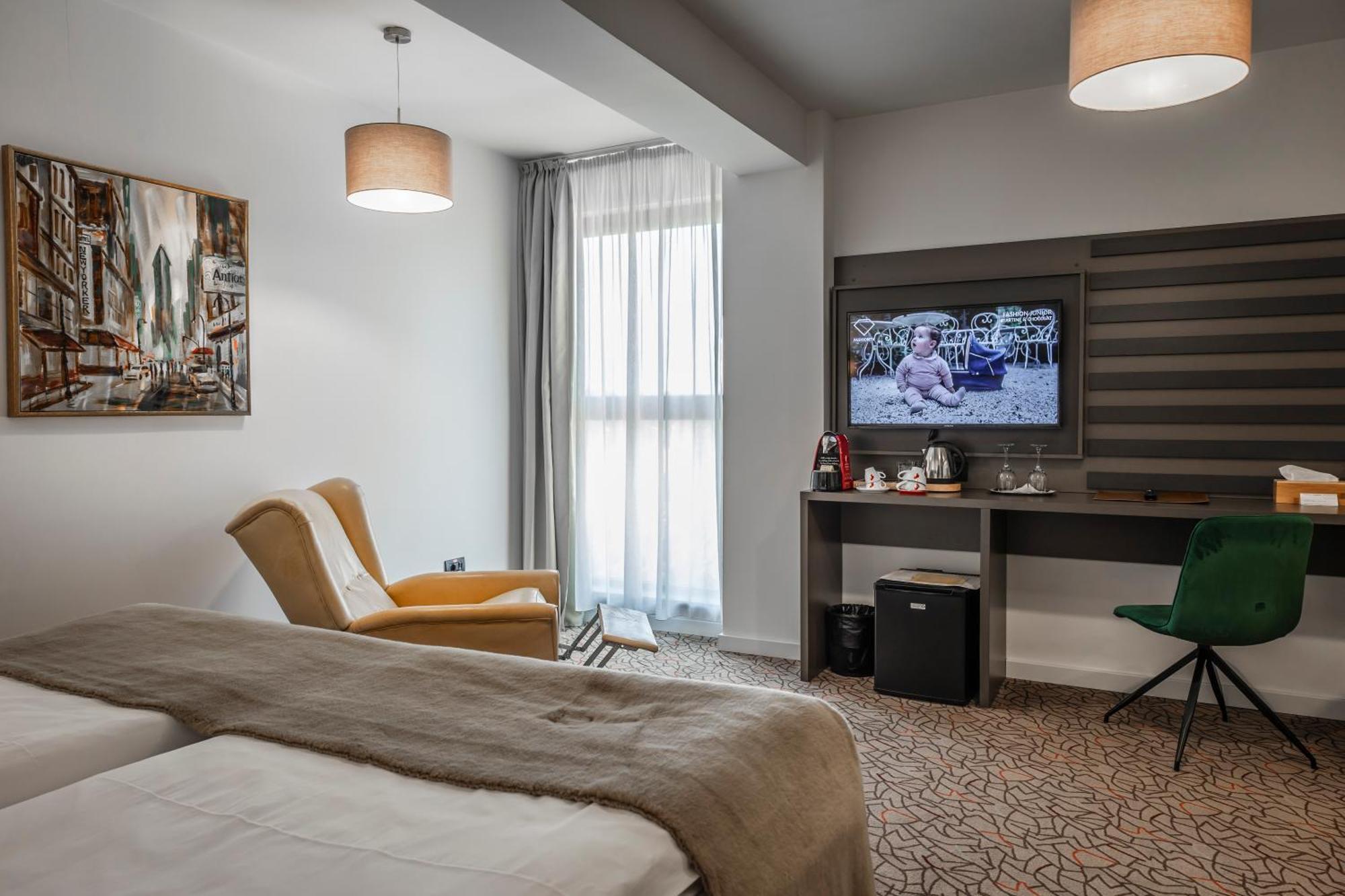 Charm Boutique Hotel サトゥ・マーレ エクステリア 写真