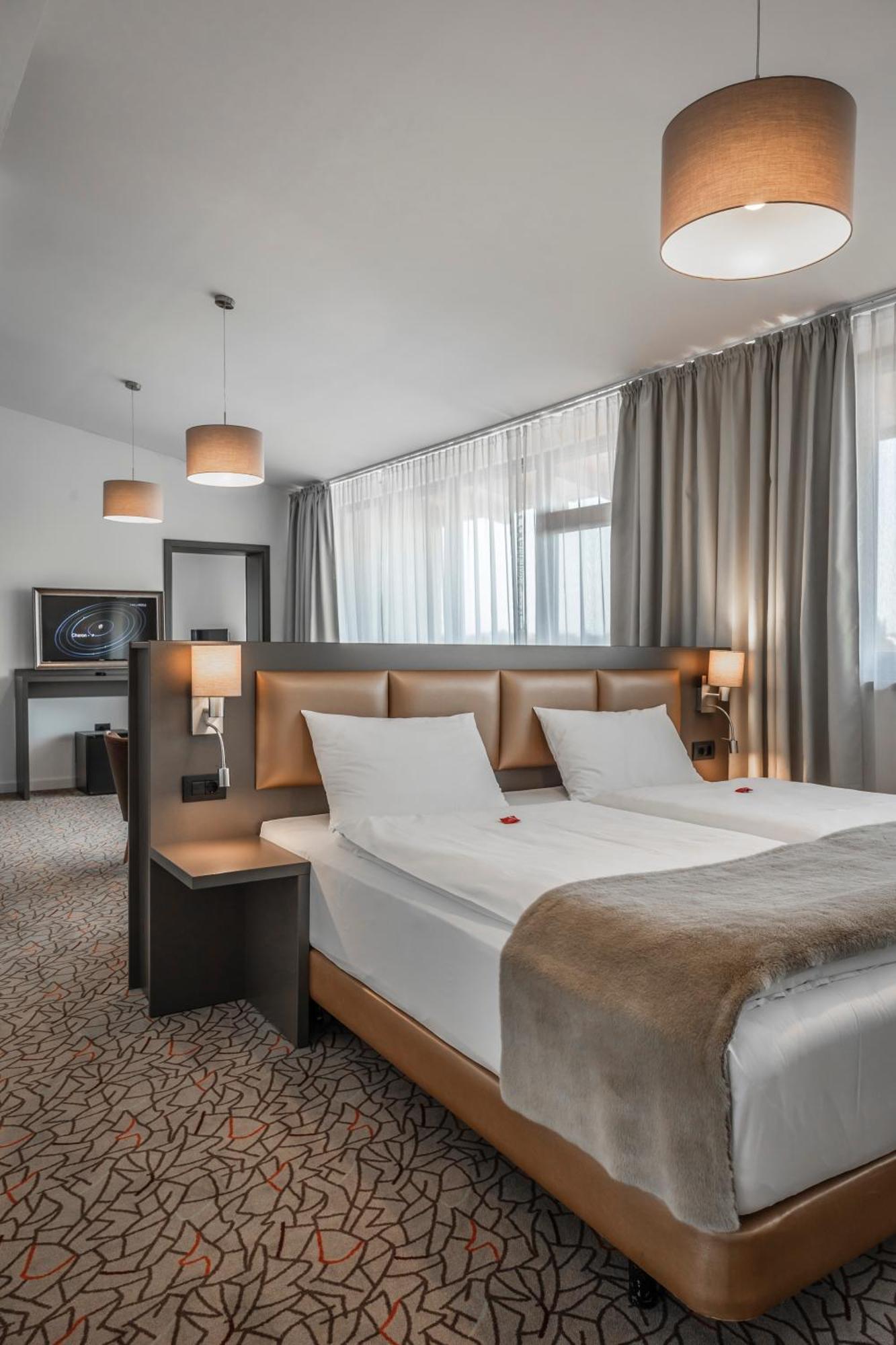 Charm Boutique Hotel サトゥ・マーレ エクステリア 写真